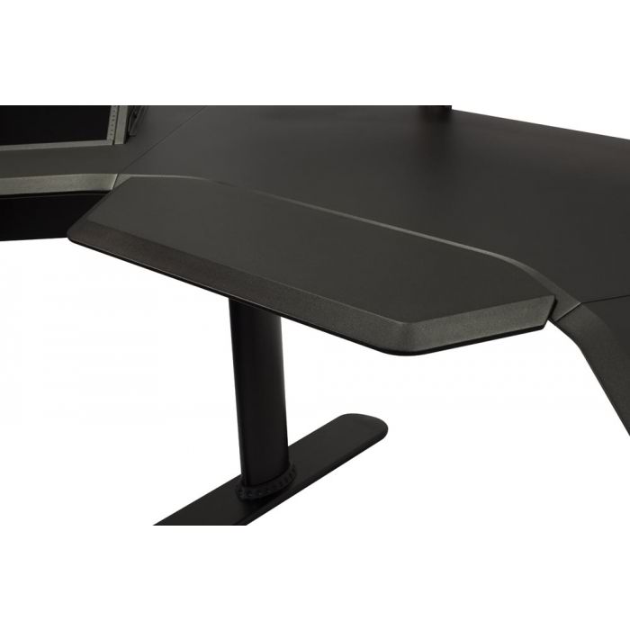 Nucleus 5 Studio Desk